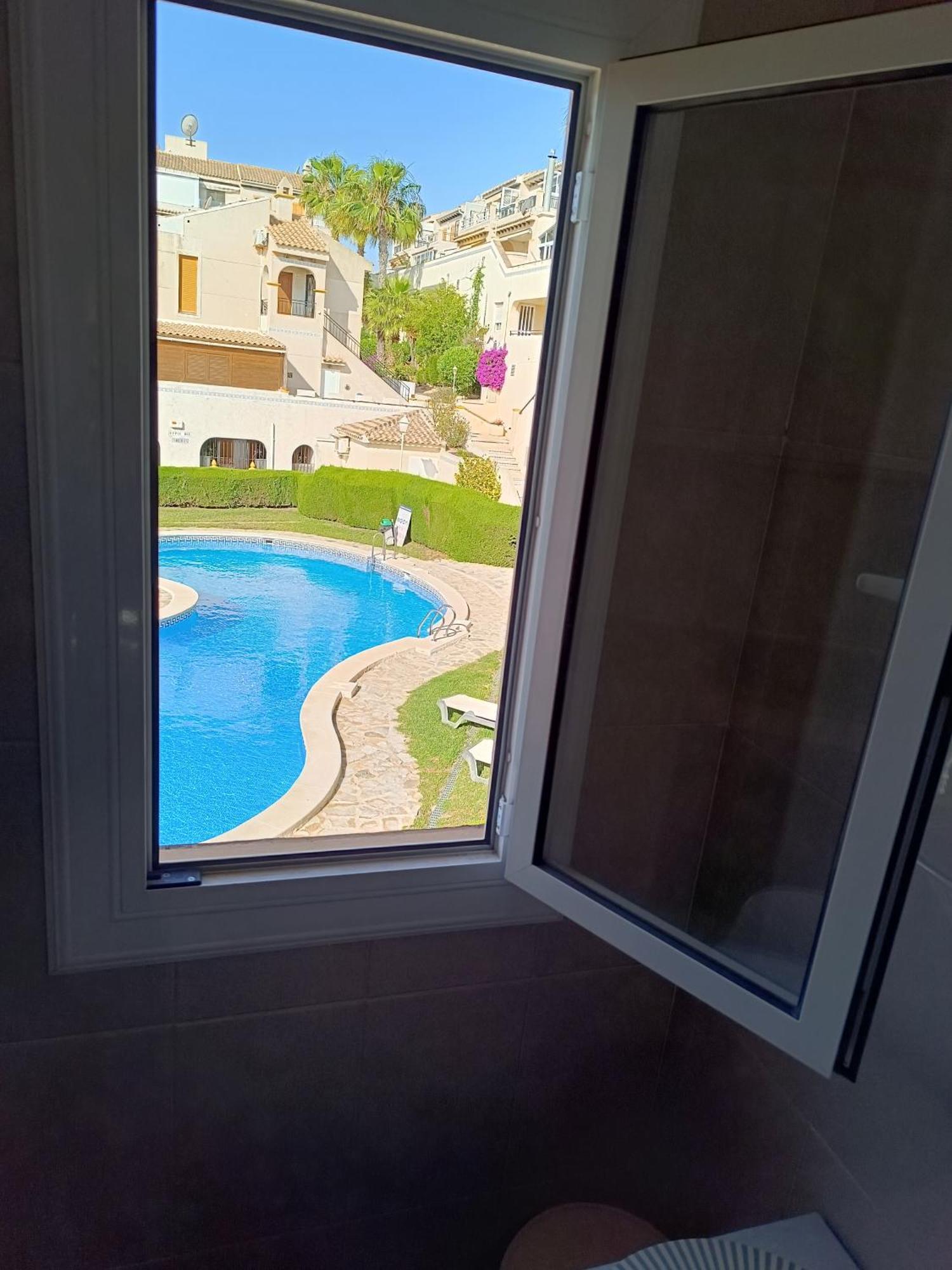 Rising Sun Bungalow Torrevieja Exterior photo